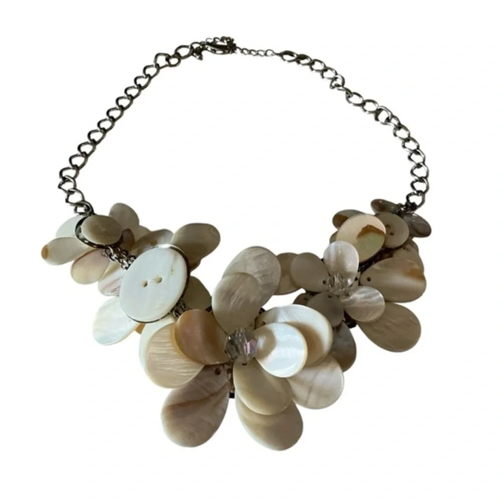 Floral necklace capiz shell flower with silver chain adjustable 18”